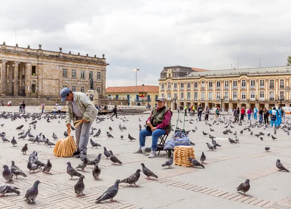 Bogota Kolumbien Oktober 2015 Unbekannte Auf Dem Bolivar Platz Der — Stockfoto