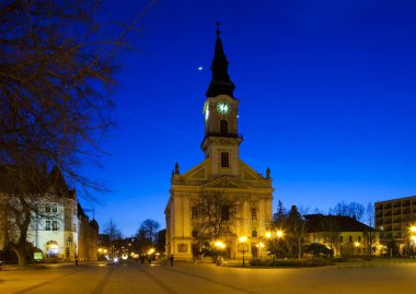 Riga şehrinin gece görüşü, Letonya