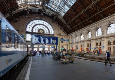 Macaristan 'ın Pecs kentindeki eski tren istasyonu.