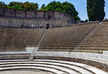 Pompeii, İtalya - 13 Mayıs 2012: Pompeii, İtalya 'da antik kalıntılar.