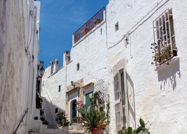Puglia 'daki Ostuni şehri, İtalya' nın güneyi.