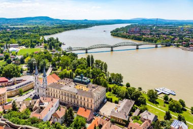Macaristan, Esztergom 'daki piskopos sarayı.