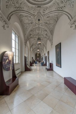 Güzel tarihi binanın içi.