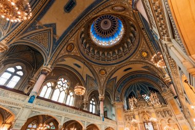 Vatikan 'daki St. Peter Katedrali' nin içi