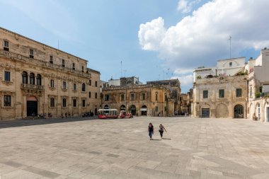 Lecce Katedrali, Puglia, İtalya 'da barok sanatının başyapıtı.