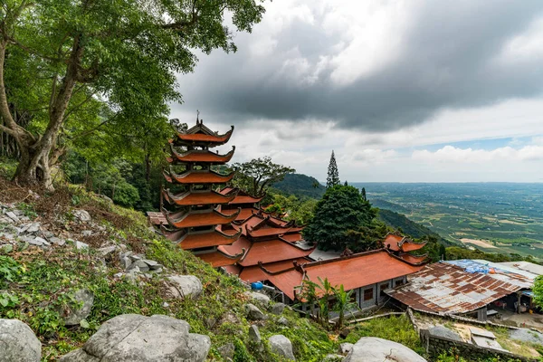 Pagoda Buddista Nella Montagna Phan Tiet Vietnam — Foto Stock