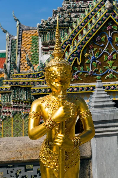 Estatua Dorada Buddha Wat Phra Kaew Bangthe Thailand —  Fotos de Stock