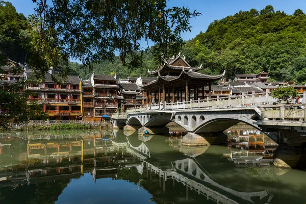 Traditionele Oude Chinese Stad Met Rivier — Stockfoto