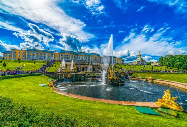 Brunnen Der Mitte Der Stadt Petersburg — Stockfoto