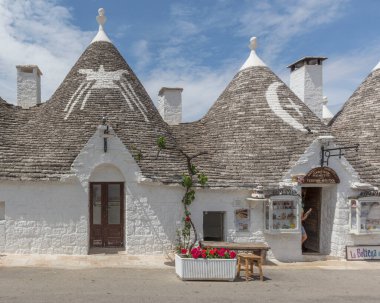 alberobello 's trulli, puglia, italyan