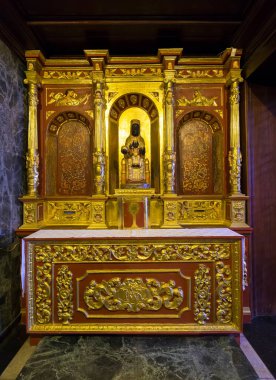 BOGOTA, COLOMBIA - 22 Ekim 2015 Montserrate Kilisesi Düşmüş Lord 'a adanmıştır. Kilise hacıların uğrak yeridir, aynı zamanda turistik bir yerdir..