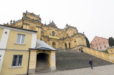 Prag 'ın güzel manzaralı eski kasabası.