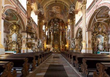 Eski Hıristiyan kilisesinin içinde