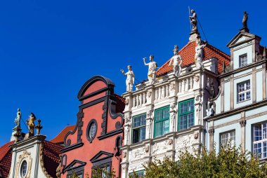 Varşova, Polonya 'daki eski belediye binasının manzarası