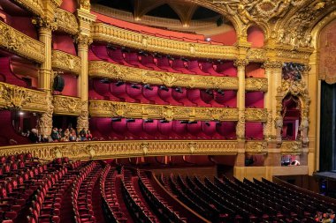 Eski müzikholün içi