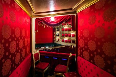 Eski tarihi konser salonunun içi