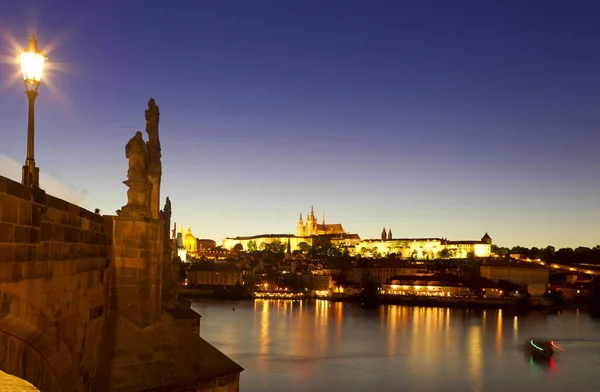 Uitzicht Karelsbrug Praag — Stockfoto