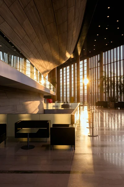 Belo Interior Edifício Moderno — Fotografia de Stock