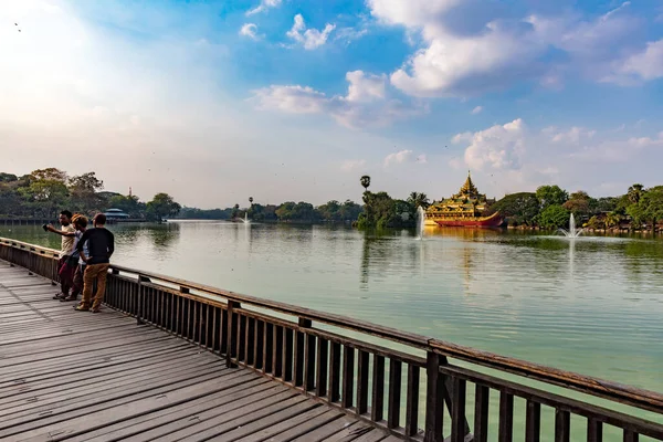 Temple Ciel Thaïlande — Photo