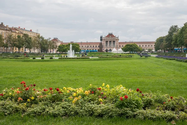 Blick auf die Stadt aranjuez, madrid, spanien — Stockfoto