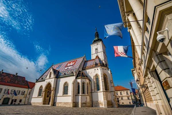 Chiesa San Marco Palazzo Del Parlamento Città Alta Zagabria — Foto Stock