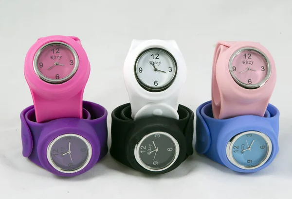 Set Orologi Polso Colorati Sfondo Bianco — Foto Stock