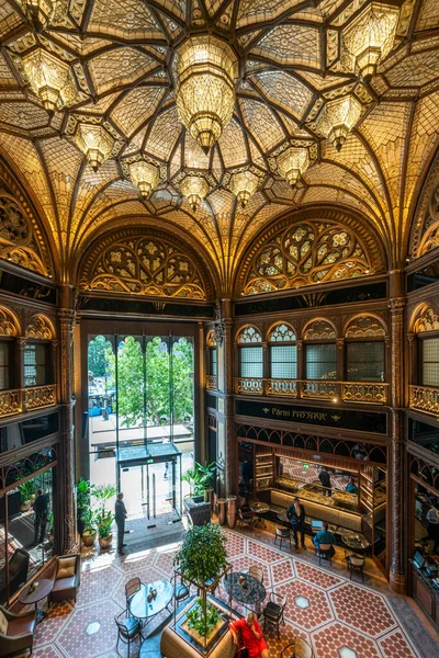 Budapešť Maďarsko Června 2019 Interiér Parizsi Udvar Paříž Hotelu Hyatt — Stock fotografie