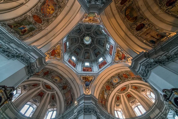 Vatikan Vitus Katedralinin Içi — Stok fotoğraf
