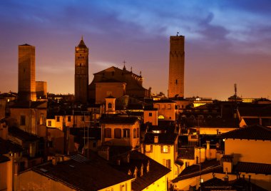Toskana, İtalya 'da günbatımı ile siena Skyline Manzarası