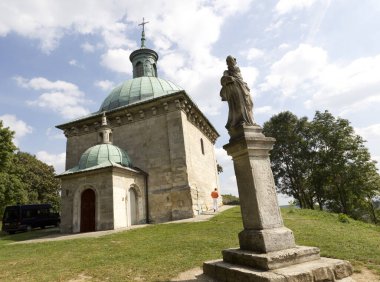 Almanya 'nın Schwerin şehrindeki eski kilise.