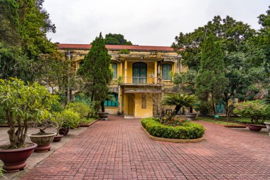 Eski geleneksel Çin tapınağı