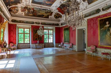 GRAZ, AUSTRIA - 2 Mayıs 2014 'te Graz' da olduğu gibi Eggenberg Sarayı 'nın içi. 1625-1635 yılları arasında inşa edilen saray, Styria 'daki en önemli Barok sarayı kompleksidir..