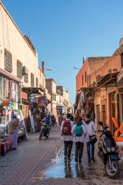 Fas 'ta geleneksel şehir caddesi