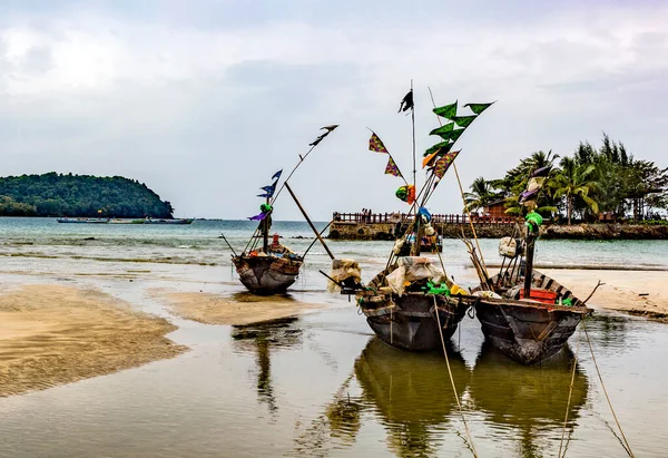 Fischerboote Strand — Stockfoto