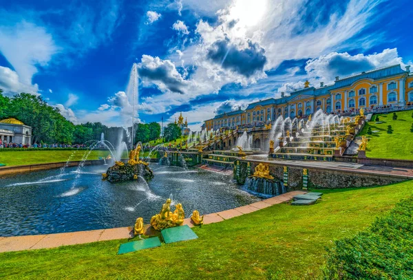 Petersburg Rússia Agosto 2018 Terreno Palácio Peterhof Patrimônio Mundial Unesco — Fotografia de Stock