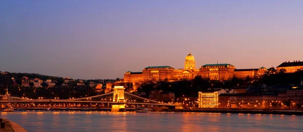 Palácio Real Ponte Chain Por Sol Budapeste — Fotografia de Stock