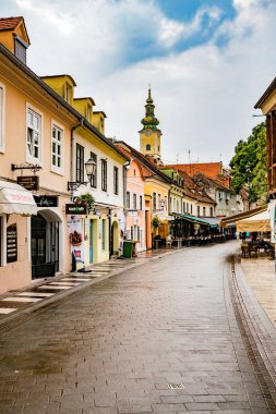 Czech Cumhuriyeti 'nin eski Cesky Krumlov kasabasının manzarası