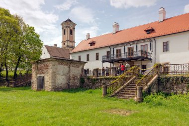 Rothenburg ob der Tauber şehrindeki eski kilise.