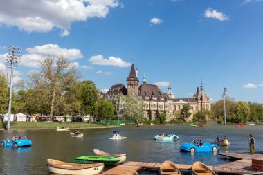 Paris 'teki Seine Nehri manzarası