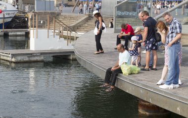 Şehirdeki bir grup insan