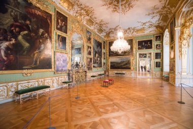 Güzel tarihi binanın içi.