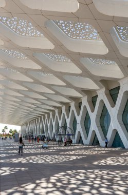 Fas şehrindeki modern bina