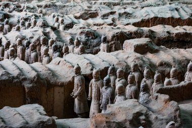 XIAN, ÇİN - 1 Ağustos 2017: Xian, Çin 'deki Terracota savaşçıları.