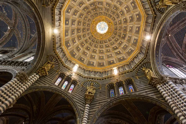 Interior Catedral São Jorge Istanbul Peru — Fotografia de Stock