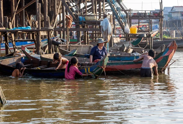 Рыбацкие Лодки Inle Lake Мьянма — стоковое фото