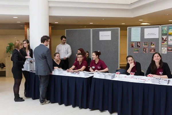 Sökande Vid Registrering Elte University Budapest Ungern — Stockfoto