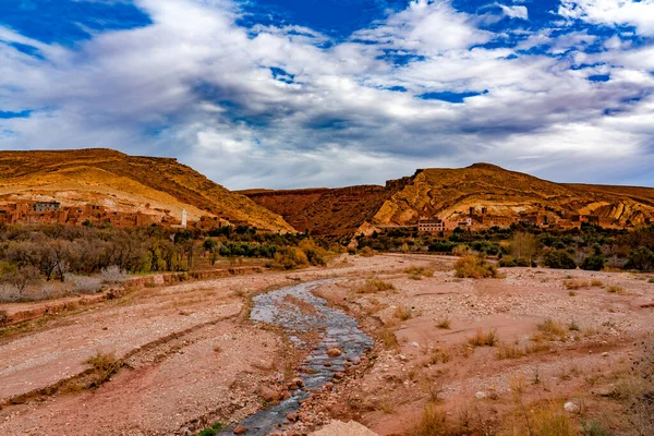 美しい砂漠の山の風景 — ストック写真