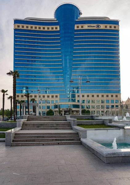 Edifício Moderno Baku Azerbaijão — Fotografia de Stock