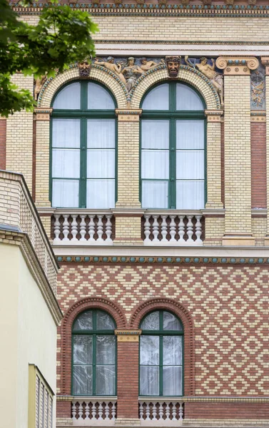 Fachada Típico Detalle Arquitectónico Del Antiguo Edificio — Foto de Stock