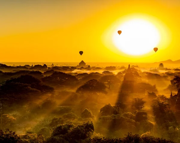 Montgolfières Sur Ciel Tôt Matin Bagan Myanmar — Photo